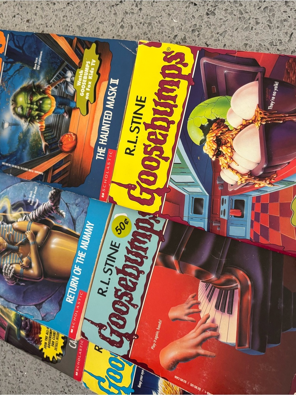 Goosebumps Kids Book Collection - Multi-Color - Picture 6 of 7